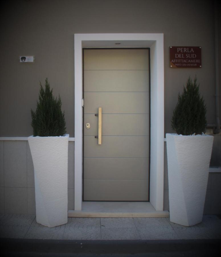 Hotel Perla Del Sud Sava Exterior foto
